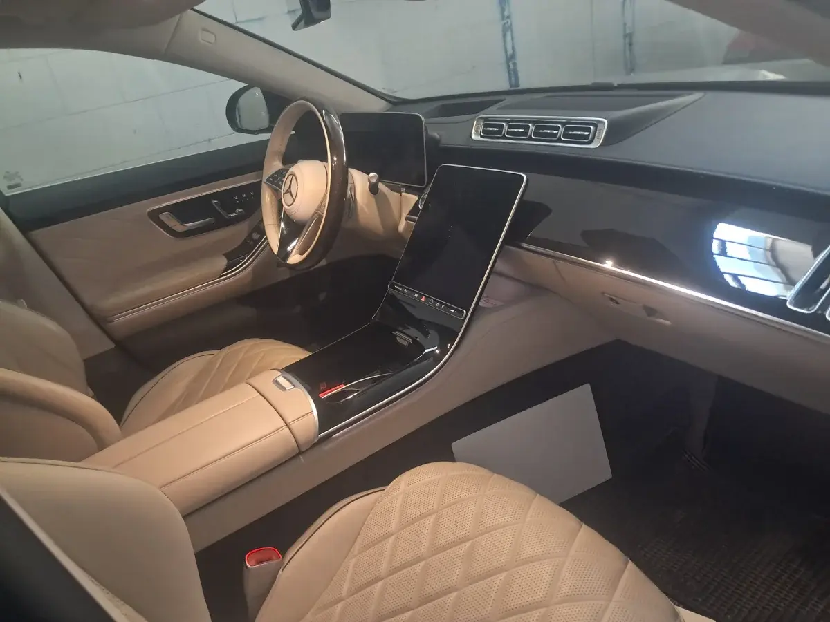 Mercedes-Benz S Class 2024 - Photo 2