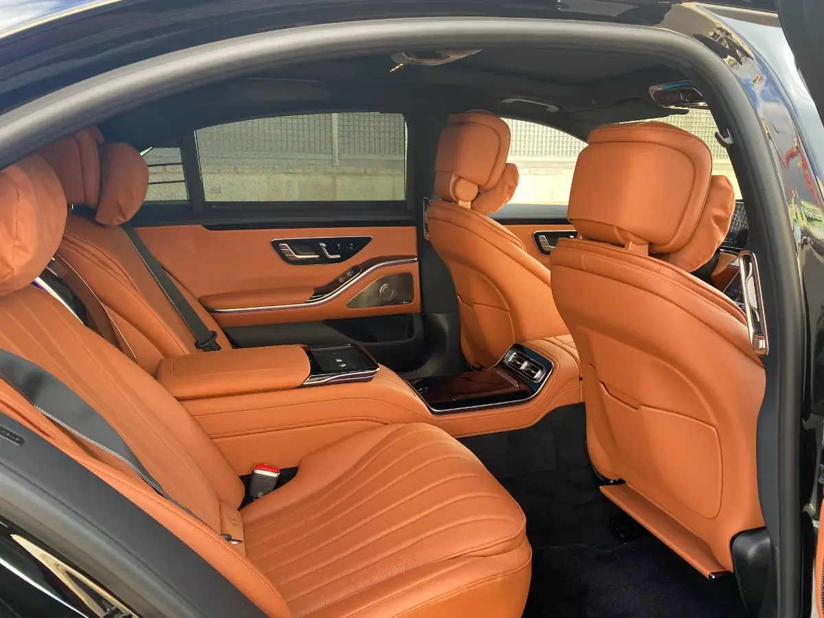 Mercedes-Benz S Class 2025 - Photo 3