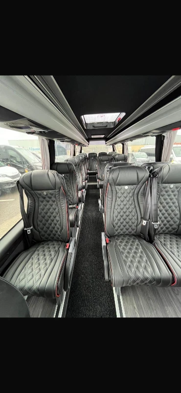 Mercedes-Benz Sprinter 2024 - Photo 2
