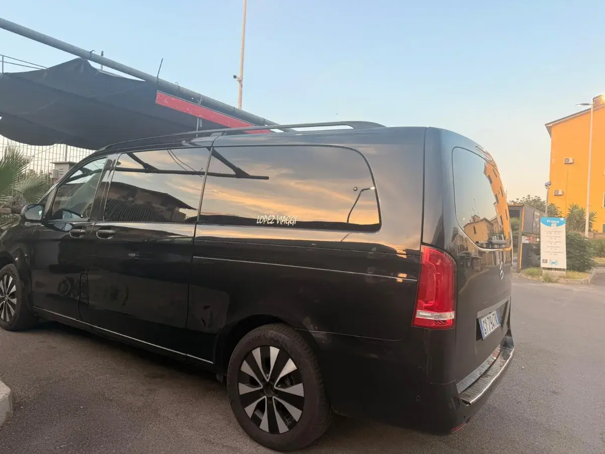 Mercedes-Benz V Class 2024