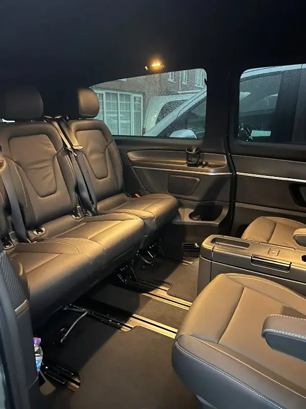 Mercedes-Benz Vclass 2024 - Photo 2