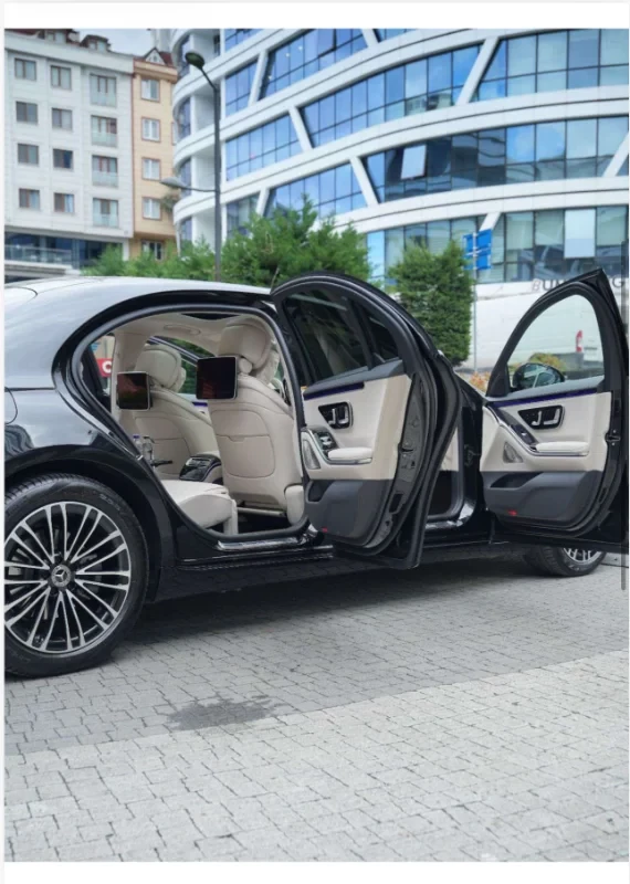 Others Mercedes S class 1 2025