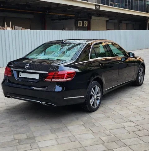 Mercedes-Benz E Class 2015 - Photo 3