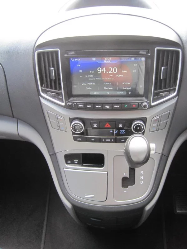 Hyundai H1 2017 - Photo 2