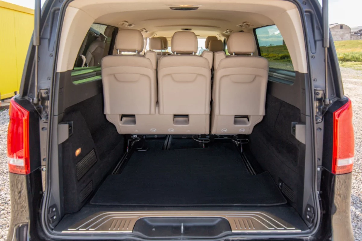 Mercedes-Benz V Class 2019 - Photo 3