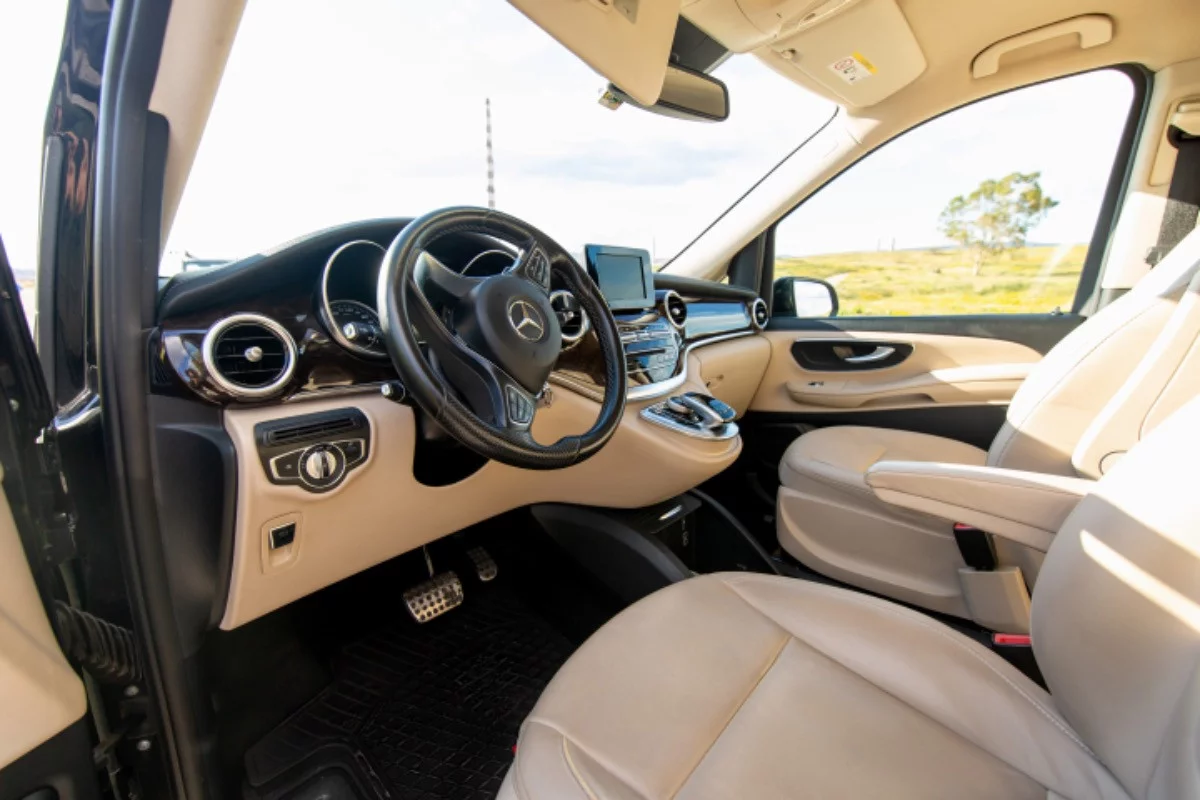 Mercedes-Benz V Class 2019 - Photo 4