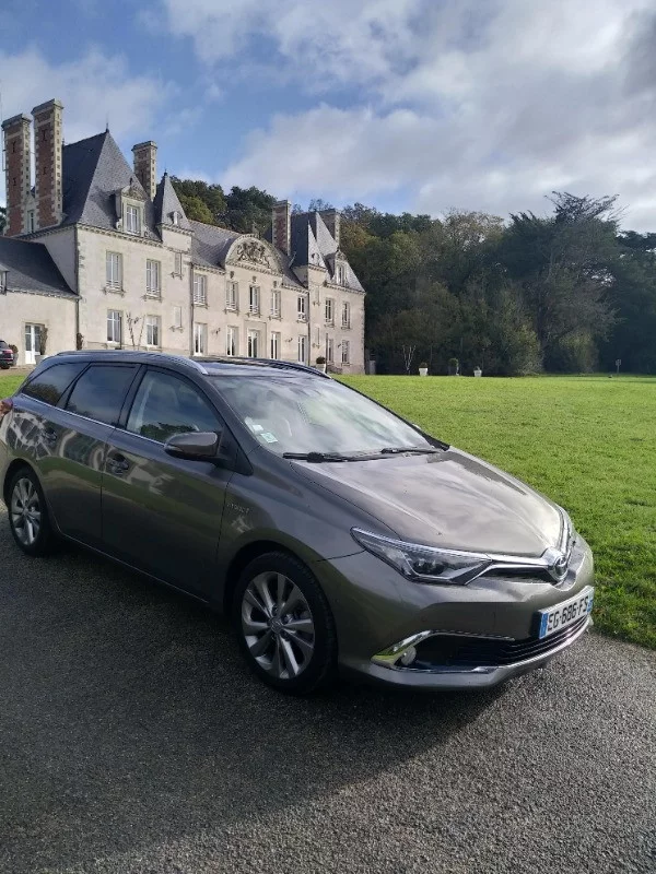 Toyota toyota auris touring sport 2020 - Photo 2