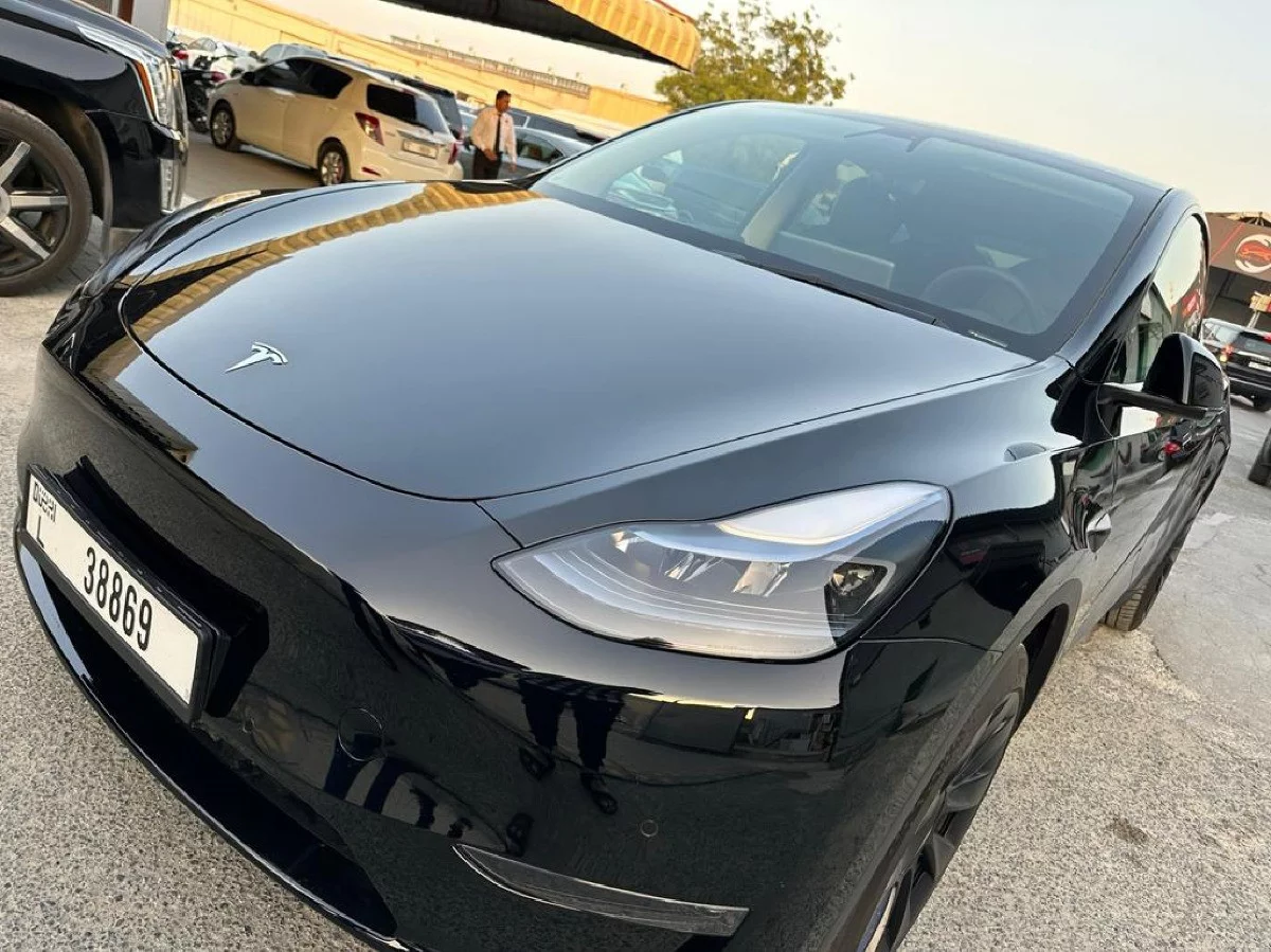 Tesla Y 2023 2023 - Photo 2