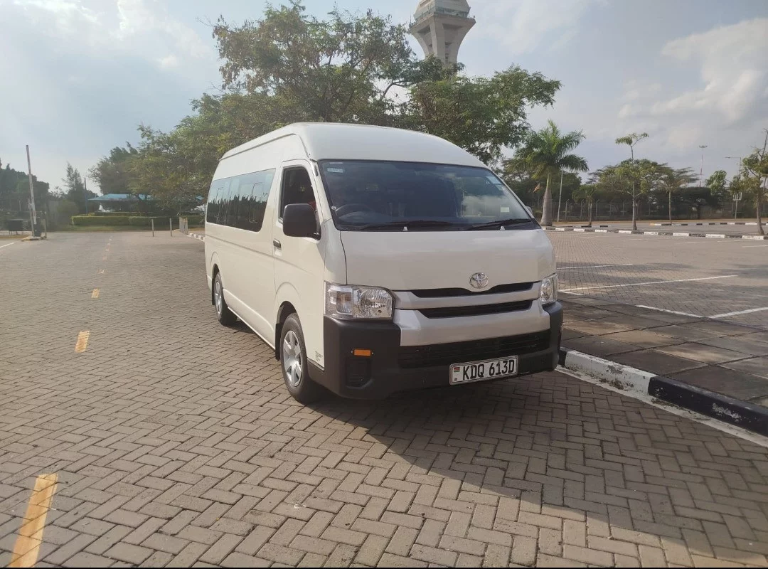 Toyota Hiace 2024