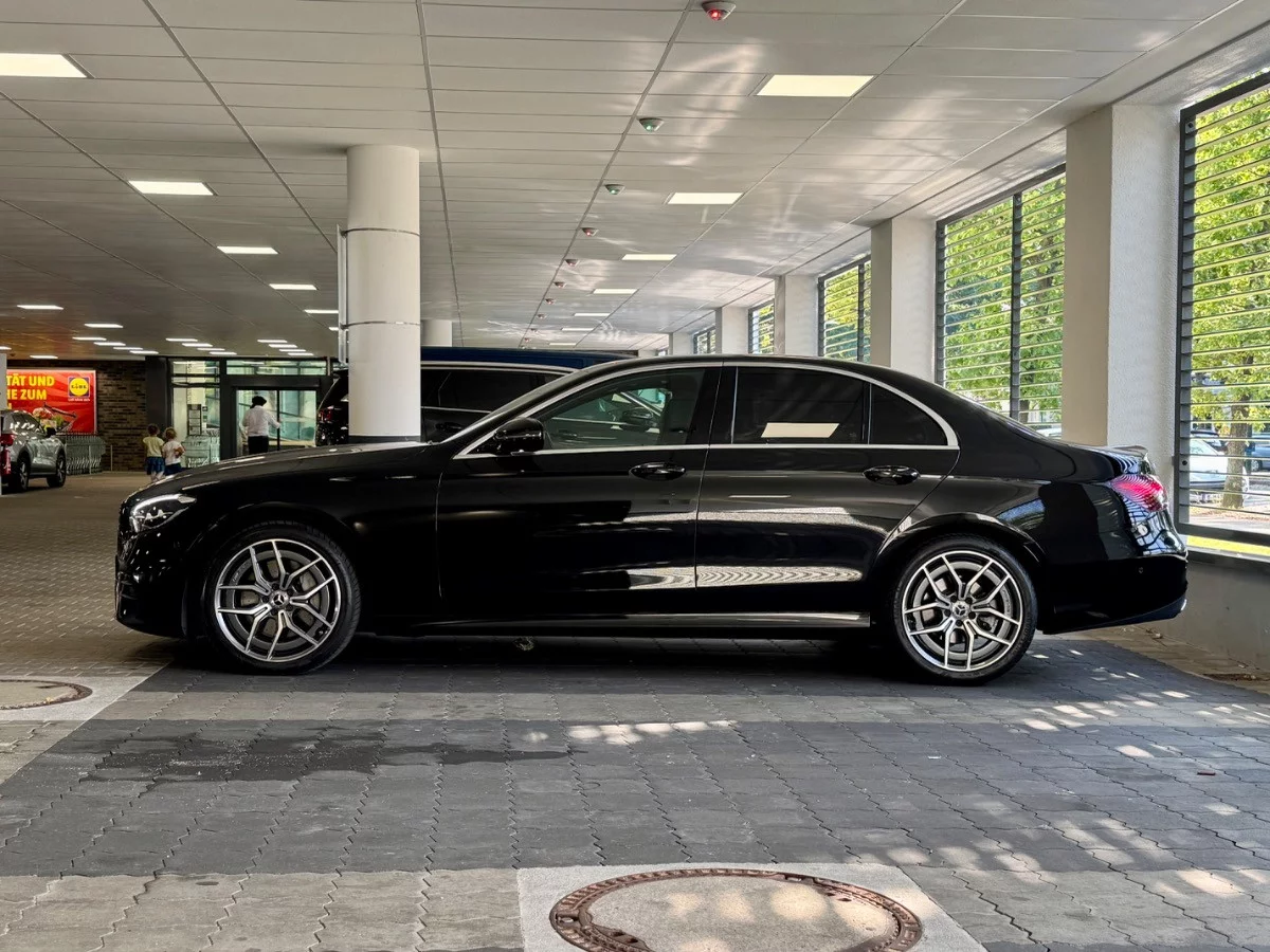 Mercedes-Benz E Class 2024