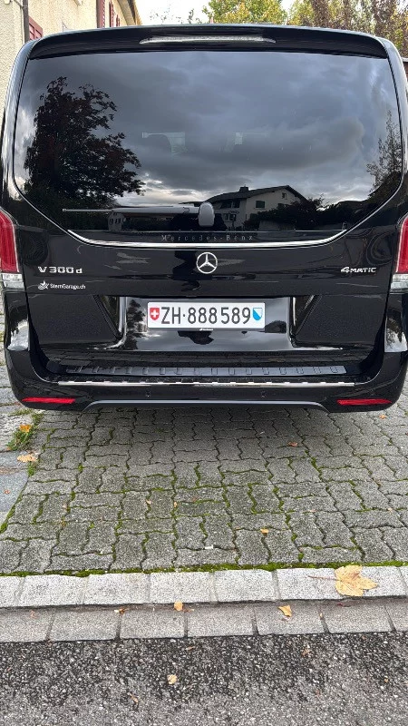 Mercedes-AMG V CLass - V300d 2024 - Photo 2