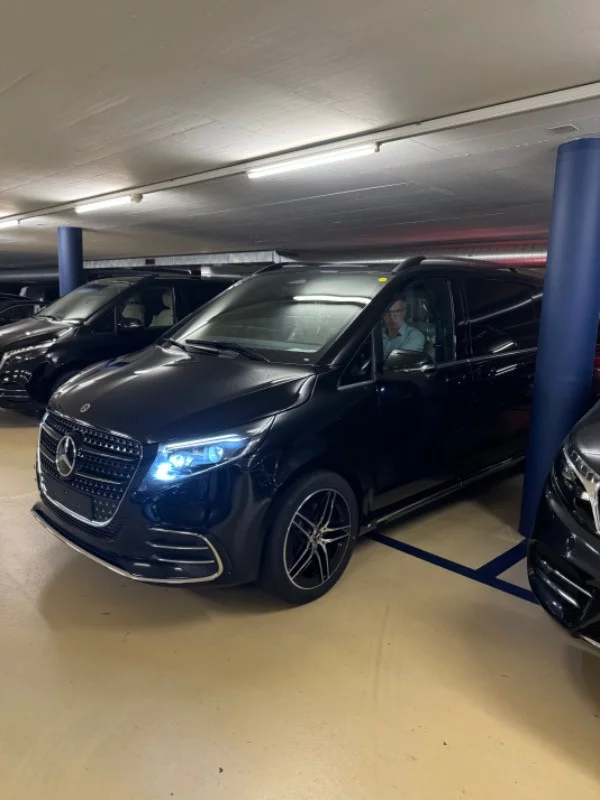 Mercedes-Benz V Class - V250d 2024