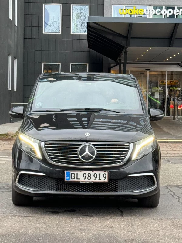 Mercedes-Benz EQV 2023 - Photo 3