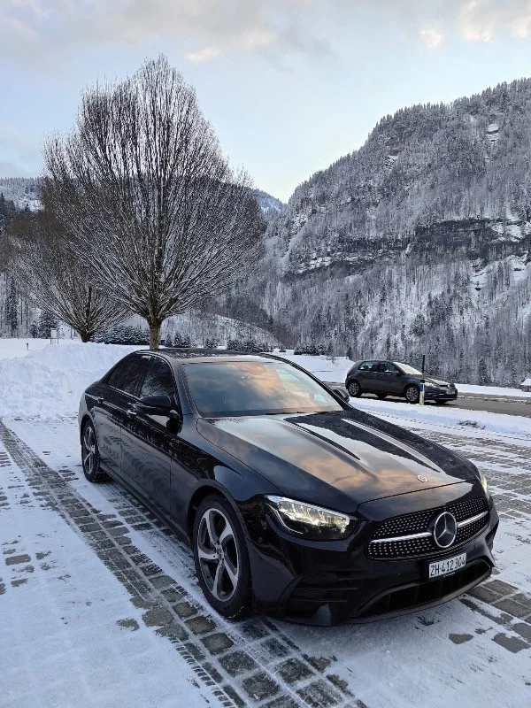 Mercedes-Benz E220 2022
