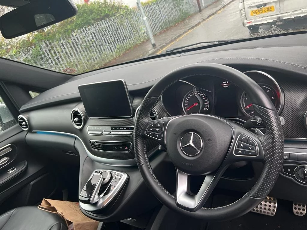 Mercedes-Benz V Class 2019 - Photo 4
