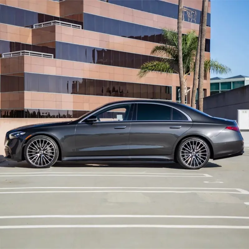 Mercedes-Benz S 350L W223 2023 - Photo 2