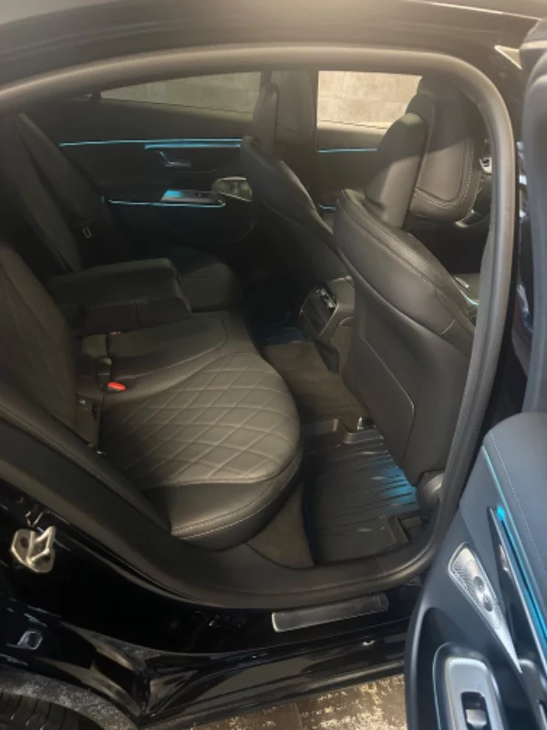 Mercedes-Benz E220 2024 - Photo 3