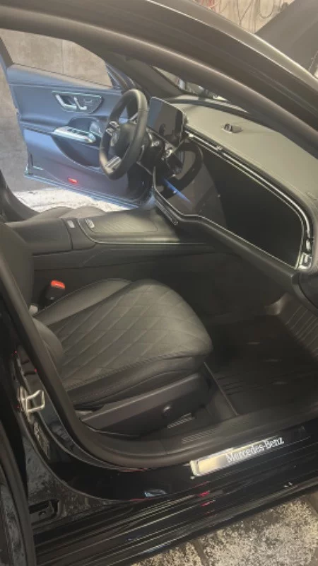 Mercedes-Benz E220 2024 - Photo 4