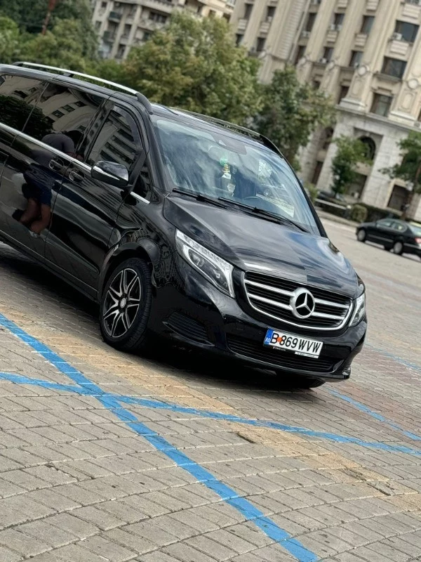 Mercedes-Benz V Class 2020 - Photo 3