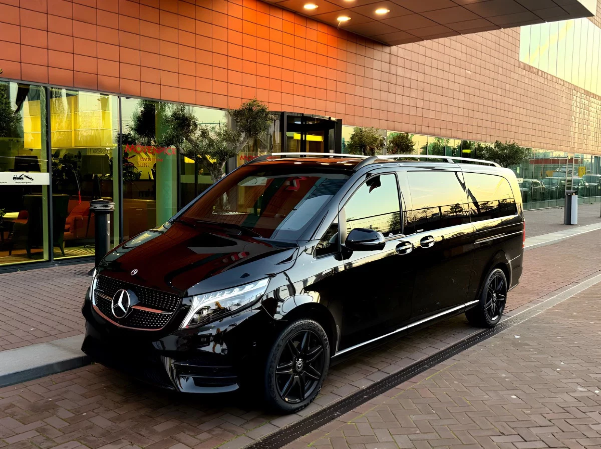 Mercedes-Benz V Class - 300 Avantgarde Business 2022