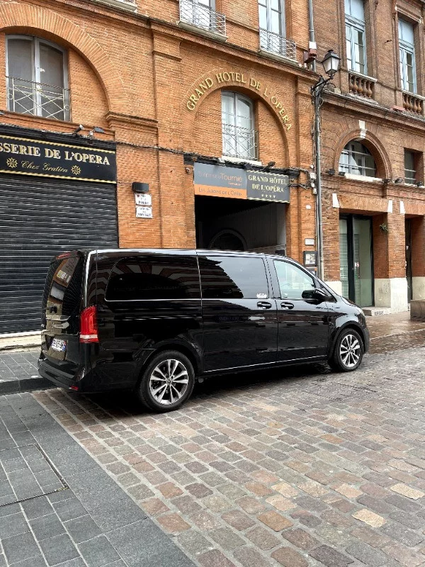Mercedes-Benz EQV 2022 - Photo 4