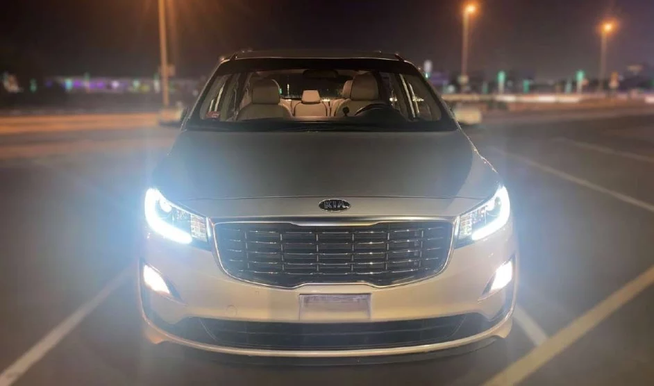 Kia CARNIVAL 2020 - Photo 2