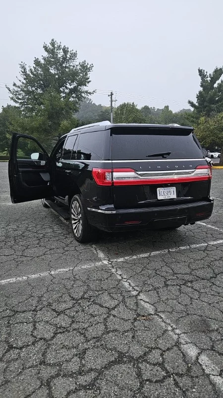 Lincoln  Navigator 2021 - Photo 2