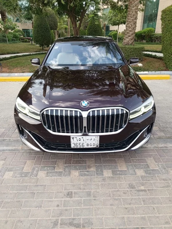 BMW 7 Series - 730 LI 2023