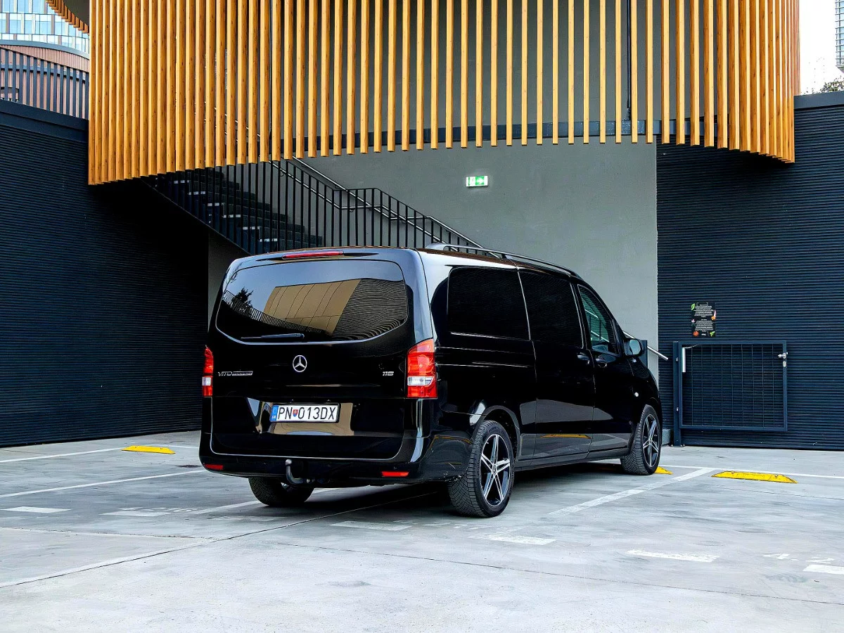 Mercedes-Benz Vito tourer 8+1 2020 - Photo 2
