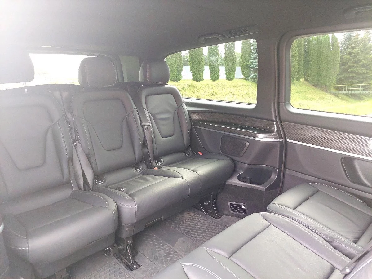 Mercedes-Benz V Class 2025 - Photo 2