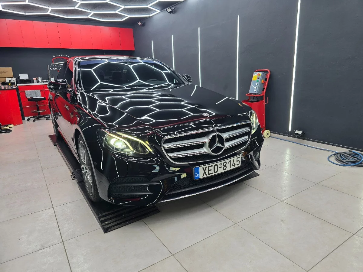 Mercedes-Benz E Class 2018 - Photo 3