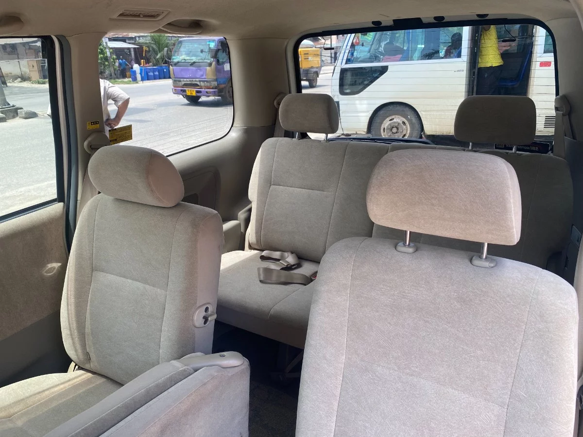 Toyota Noah 2015 - Photo 3