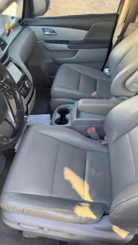 Honda odessy 2015 - Photo 3