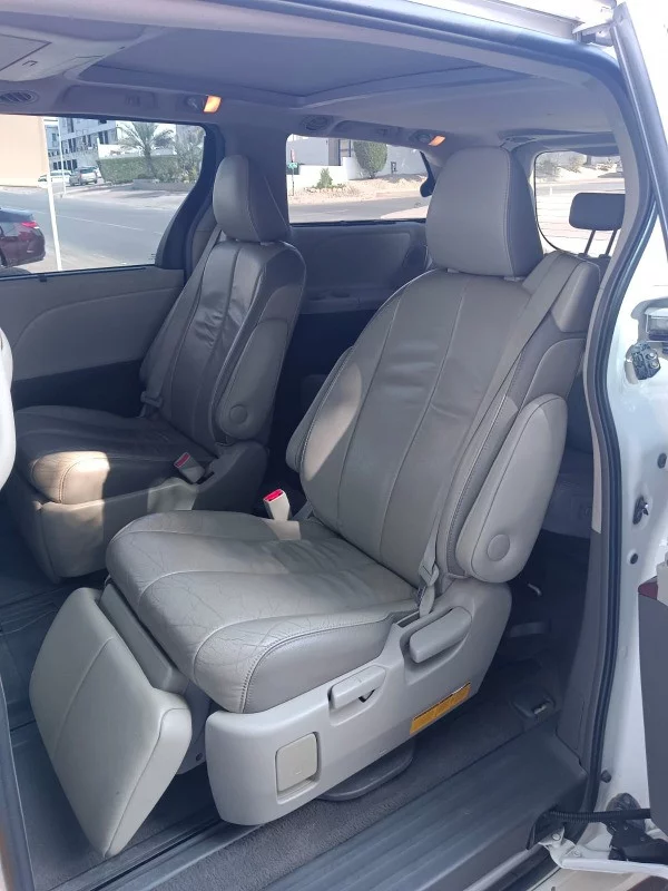 Toyota sieena 2017 - Photo 2