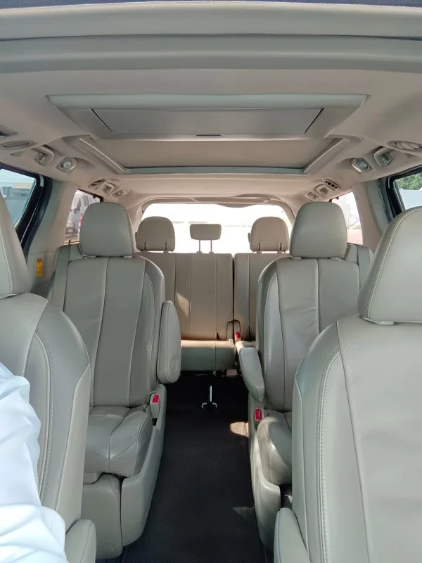 Toyota sieena 2014 - Photo 2