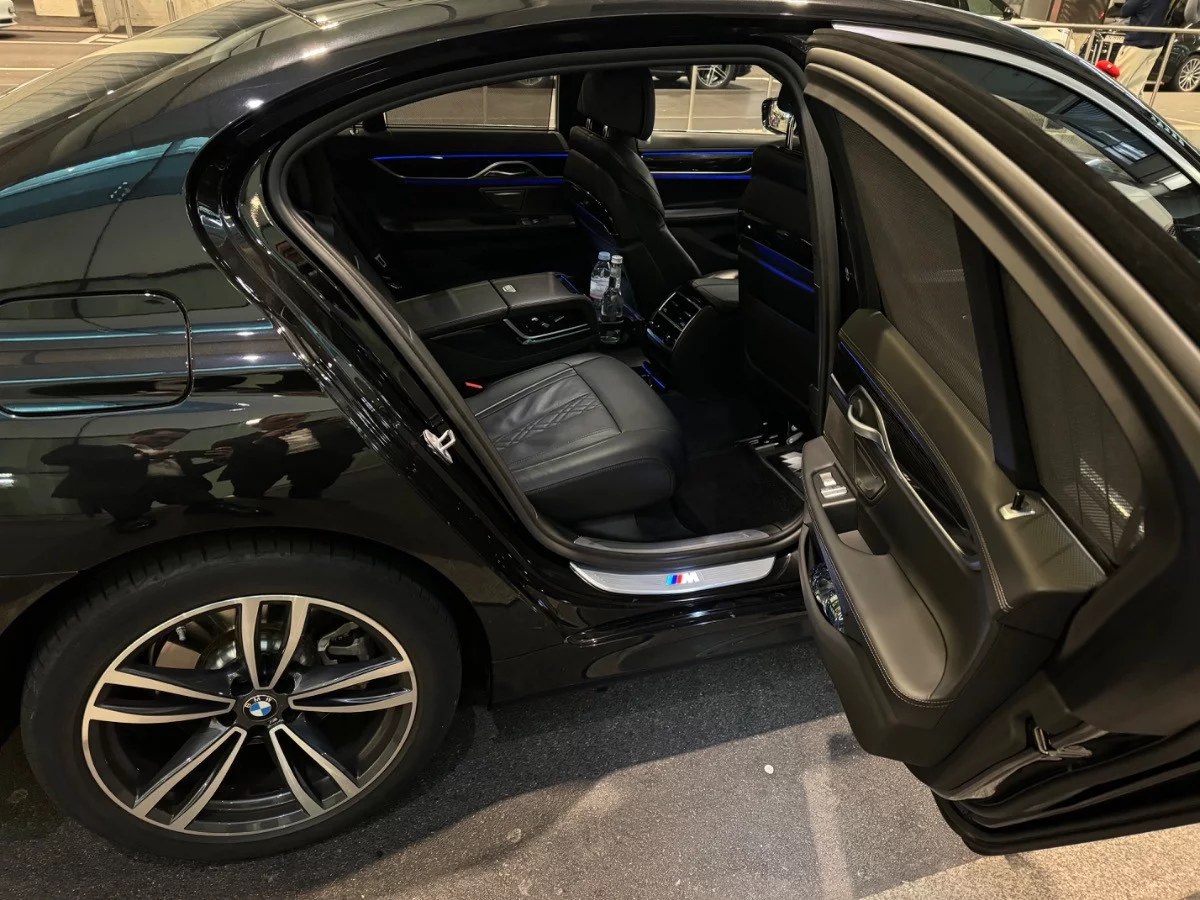 BMW 7 2022 - Photo 4