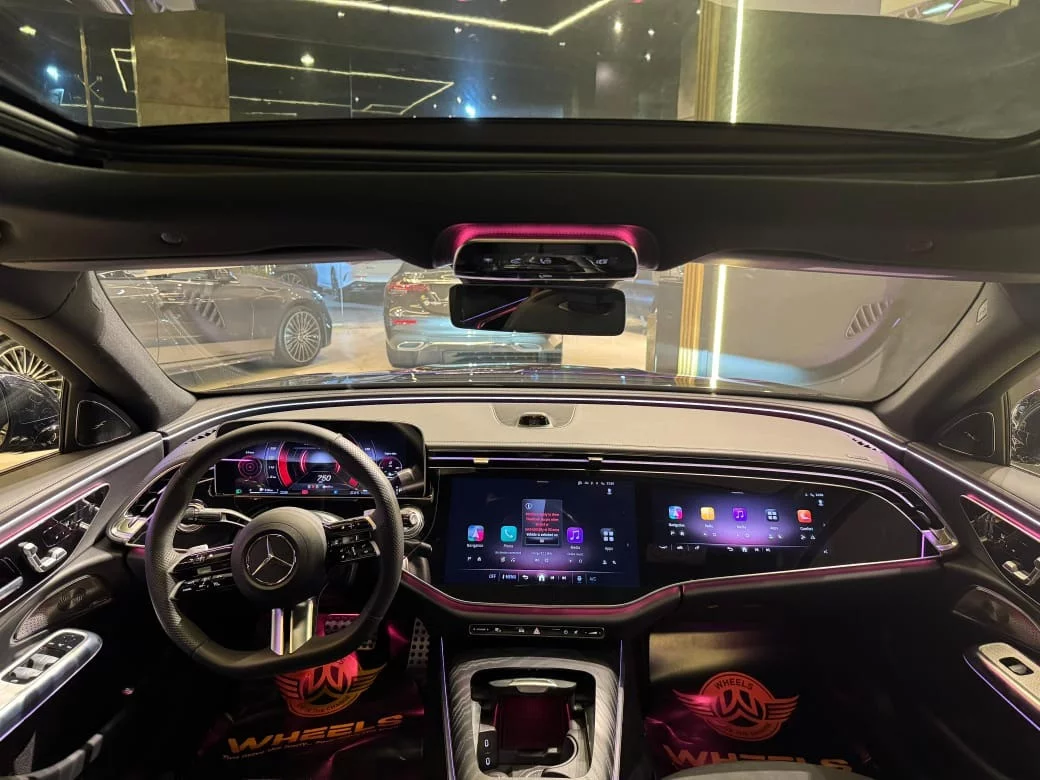 Mercedes-Benz E Class 2024 - Photo 4