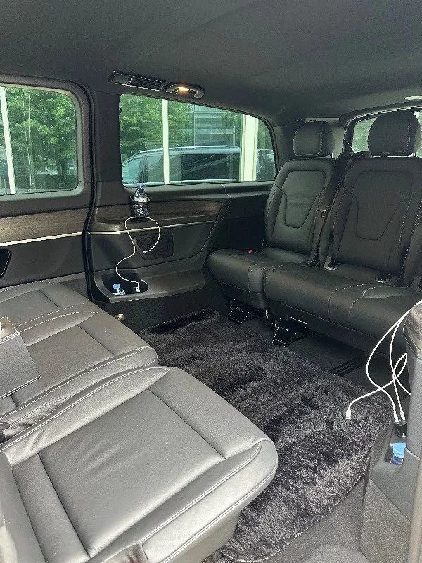Mercedes-Benz V Class XL 4 matic 2025 - Photo 2