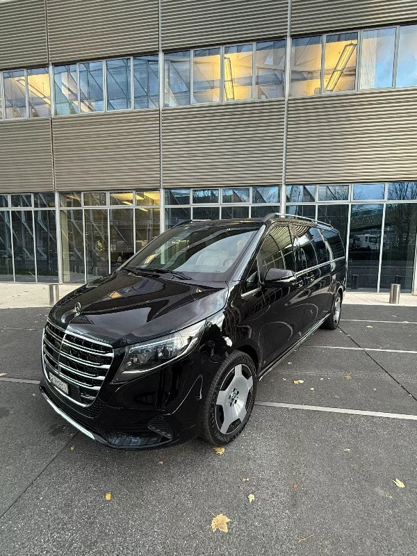 Mercedes-Benz V Class XL 4 matic Exclusive 2025