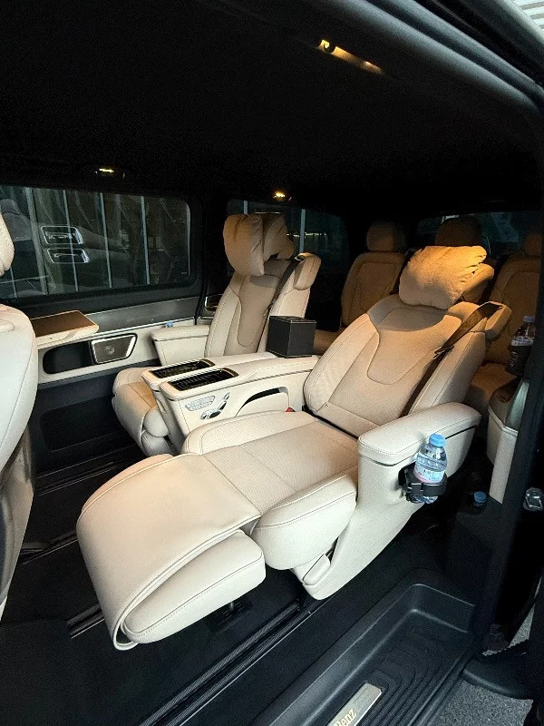 Mercedes-Benz V Class XL 4 matic Exclusive 2025 - Photo 2