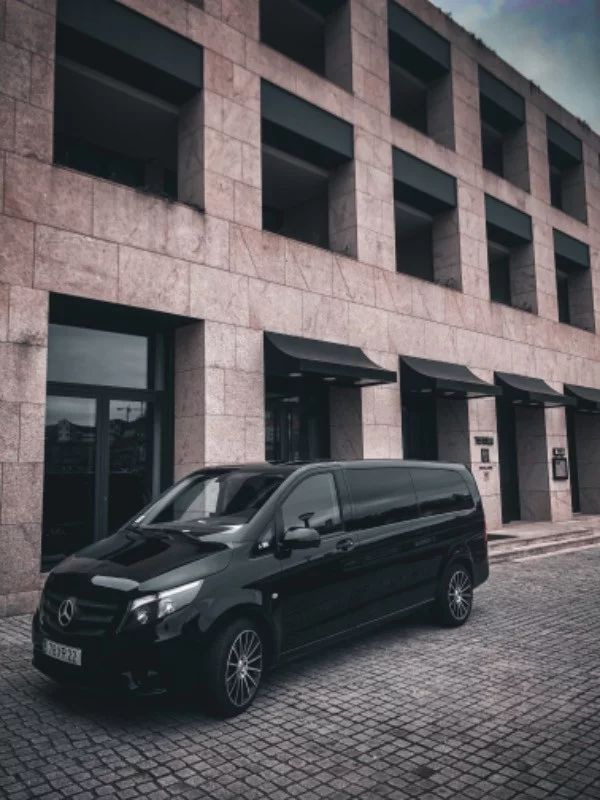 Mercedes-Benz V-class 2019 - Photo 3