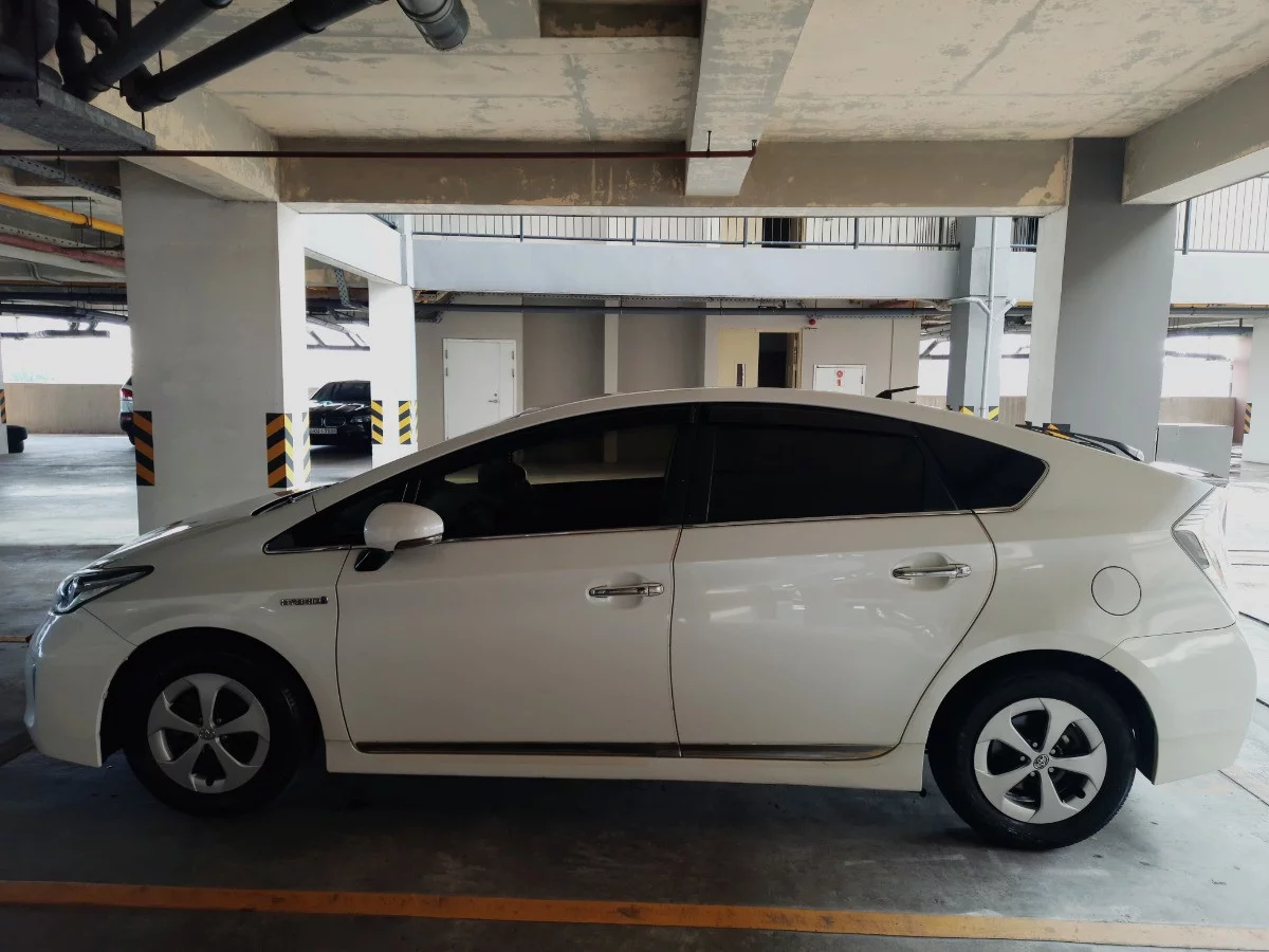 Toyota Prius 2017 - Photo 3