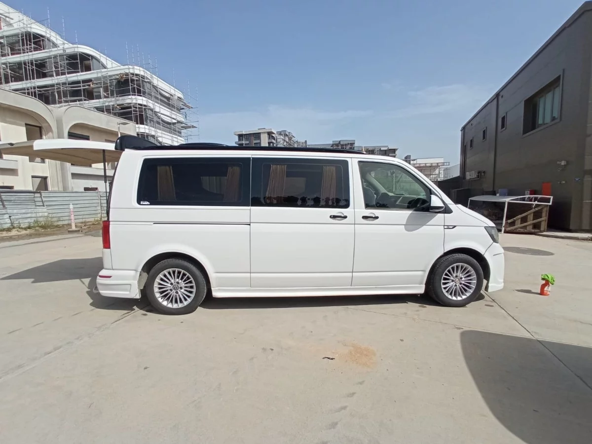 Volkswagen Transporter 2017 - Photo 3