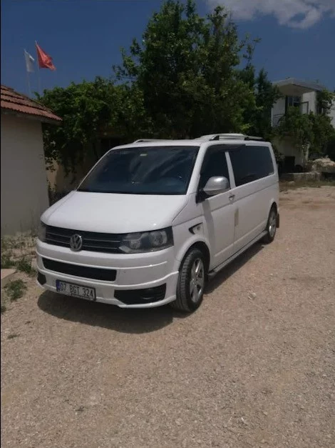 Volkswagen caravella 2012