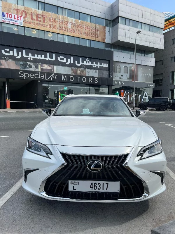 Lexus ES 300H 2024
