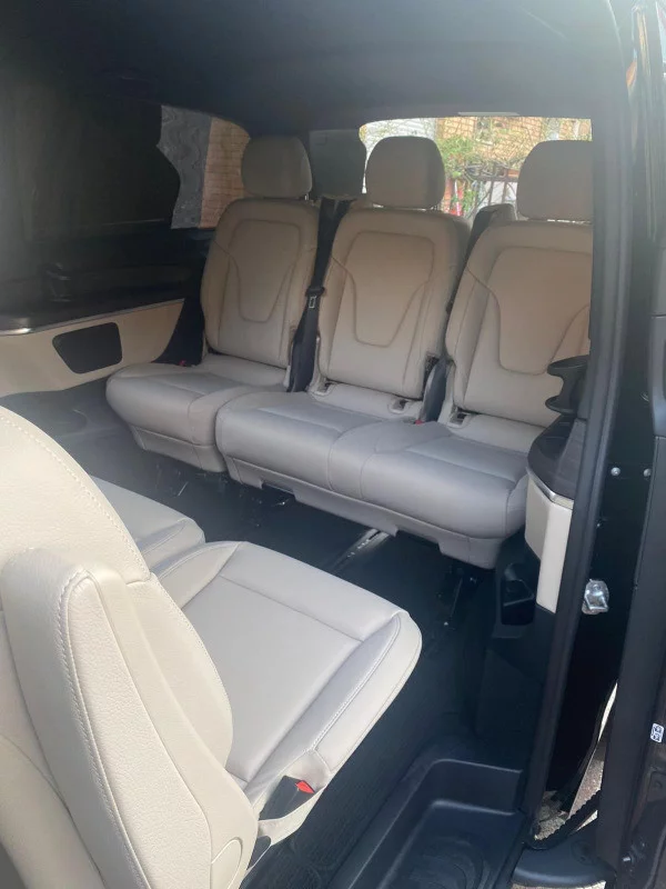Mercedes-Benz V-class 2024 - Photo 3