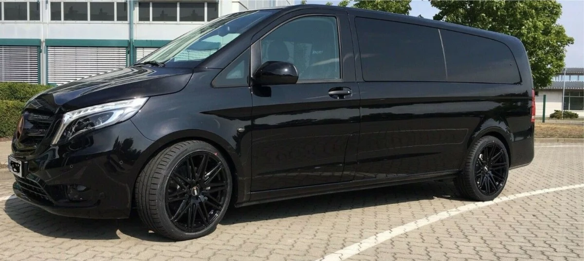 Mercedes-Benz Vito Tourer 2023 - Photo 3
