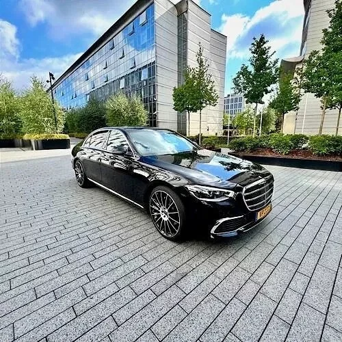 Mercedes-Benz 350 D classe S 2024 - Photo 2