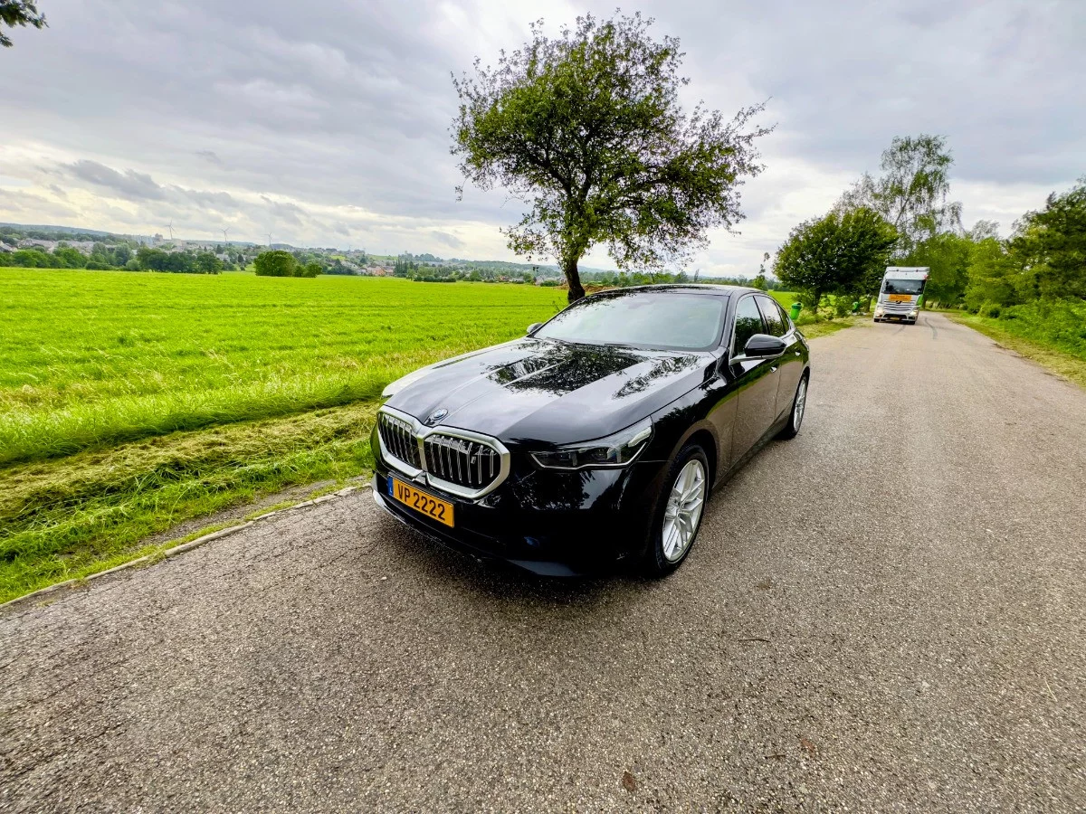 BMW i5 2024 - Photo 2