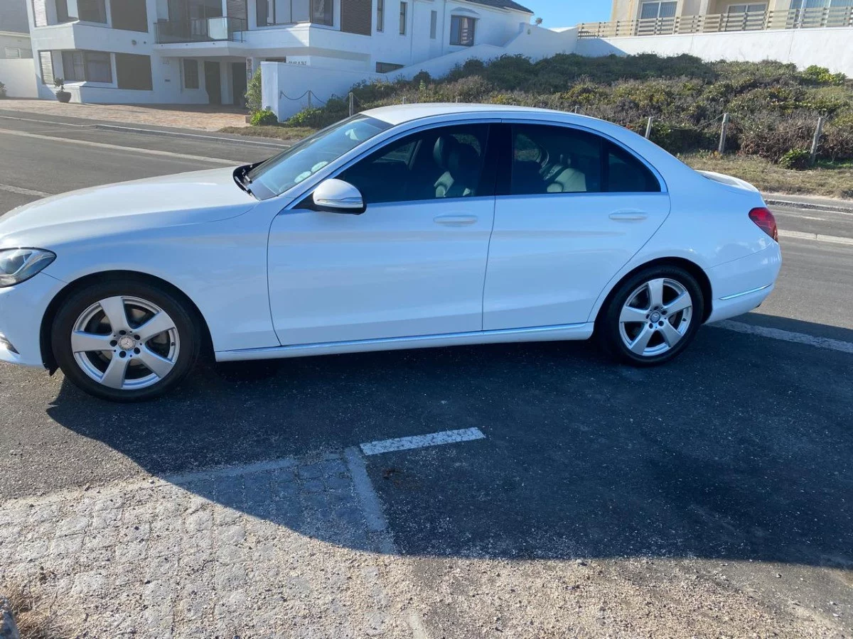 Mercedes-Benz 2015 2015 - Photo 2